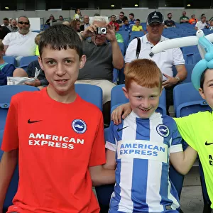 Pre-Season Premium Framed Print Collection: Young Seagulls Open Training Day 31JUL15