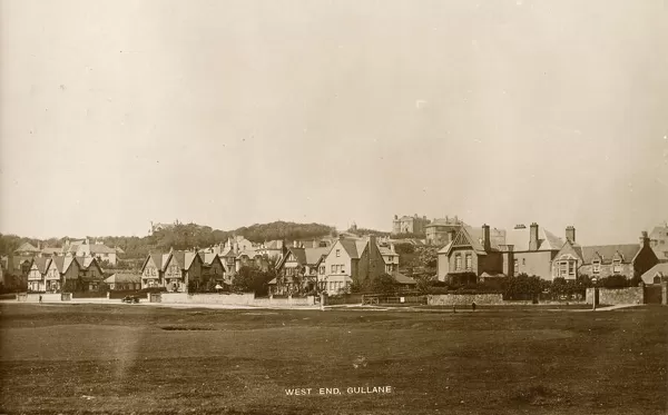 West End Villas overlooking the Gullane No. 1 Golf Course