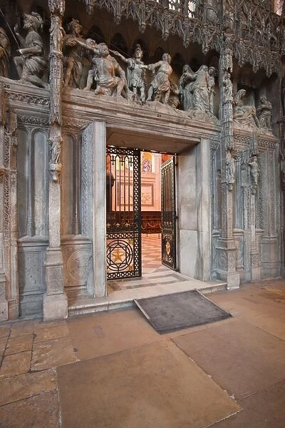 Chartres Cathedral - UNESCO World Heritage Site 