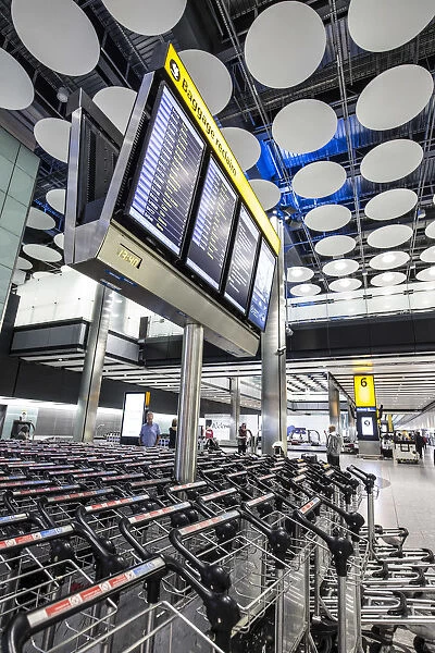 Wall Art in London (Heathrow Airport)