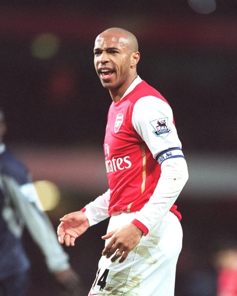 Thierry Henry's FA Cup Battle: Arsenal vs. Bolton Wanderers (2007) - A Draw at Emirates Stadium