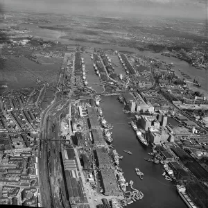 Boroughs Jigsaw Puzzle Collection: Newham