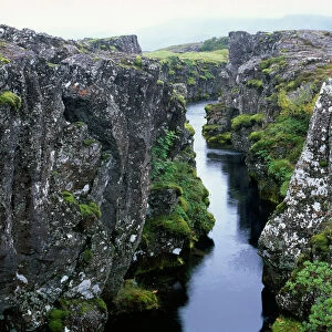 Iceland Photographic Print Collection: Rivers