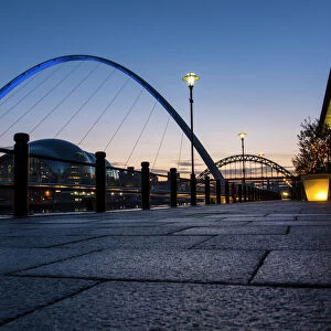 Bridges Photo Mug Collection: Gateshead Millenium Bridge, England