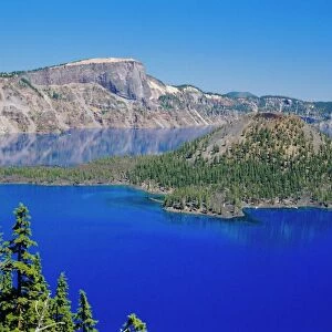 Lakes Photographic Print Collection: Crater Lake