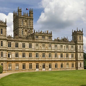 Great Houses Photographic Print Collection: Highclere Castle