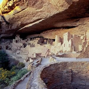 USA Heritage Sites Pillow Collection: Mesa Verde National Park