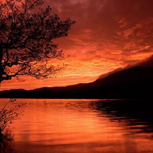 Lakes Jigsaw Puzzle Collection: Coniston Water