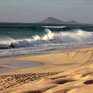 Cape Verde Jigsaw Puzzle Collection: Related Images