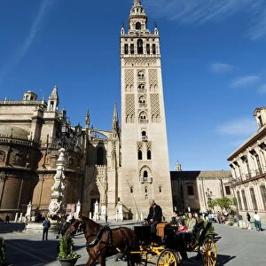 Towers Photographic Print Collection: The Giralda