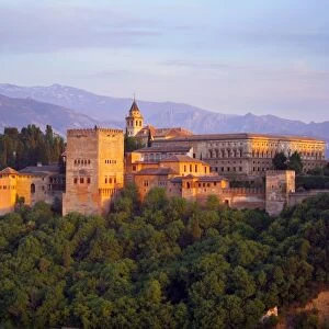 Spain Pillow Collection: Palaces