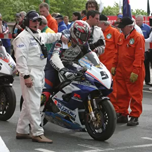 Adrian Archibald (TAS Suzuki) 2005 Senior TT