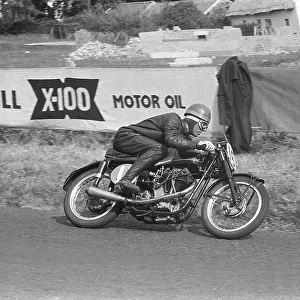 Harold Kirby (Beasley Velocette) 1955 Lightweight Ulster Grand Prix