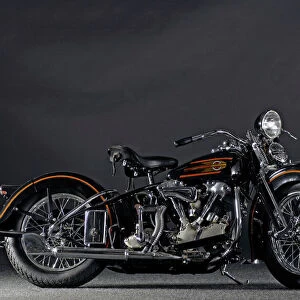 Motorbikes Jigsaw Puzzle Collection: Harley-Davidson