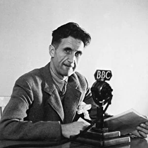 Authors Photographic Print Collection: George Orwell