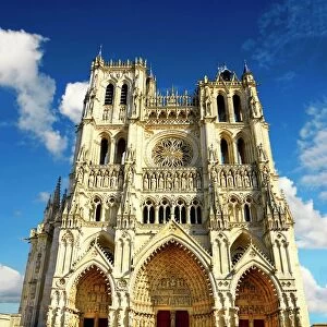 Heritage Sites Premium Framed Print Collection: Amiens Cathedral