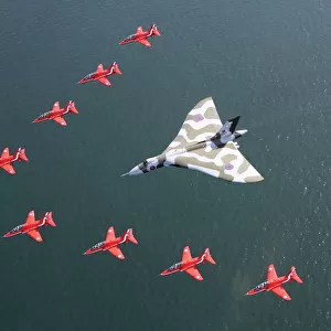 Aeroplanes Jigsaw Puzzle Collection: Avro Vulcan