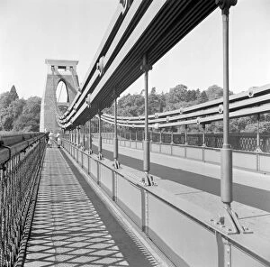Clifton Photographic Print Collection: Clifton Suspension Bridge a98_04334