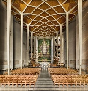 Interior Collection: Coventry Cathedral DP082268
