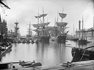 Ships and Boats Framed Print Collection: Gloucester Docks c. 1880 CC53_00092
