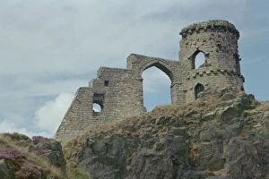 Romantic Ruins Photographic Print Collection: Mow Cop Castle