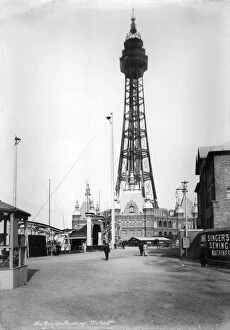 Blackpool Tower Photographic Print Collection: New Brighton Tower c. 1900 OP00587