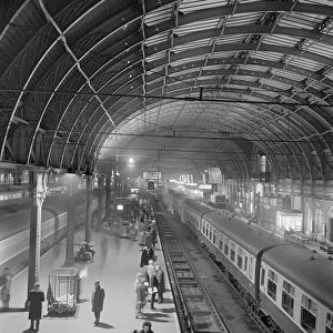 Railways Mouse Mat Collection: Paddington Station a061937