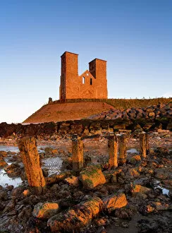 Reculver Towers Poster Print Collection: Reculver Towers N060972