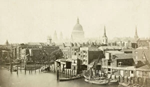 St Pauls Cathedral Photographic Print Collection: St Pauls Cathedral viewed from Southwark Bridge RSL01_01_01