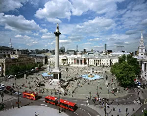 City of Westminster Jigsaw Puzzle Collection: Trafalgar Square J060185
