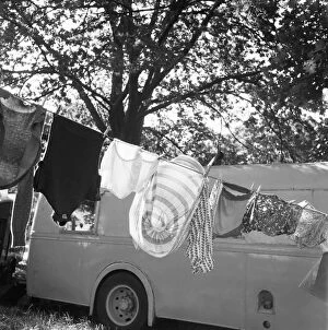 John Gay Collection: Washing on the line a072809