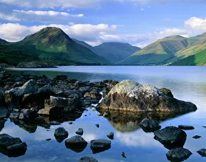 26 Apr 2007 Mounted Print Collection: Wast Water, Lake District J060228