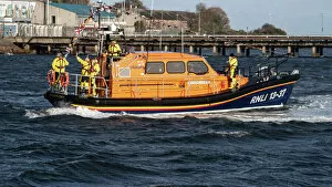 Water Mouse Poster Print Collection: Lifeboat RNLI 13-37 arriving at Invergordon 1st Nov 2020