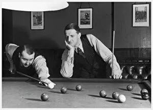 Traditions Collection: 1930S Snooker Game