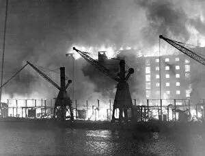 The London Blitz Jigsaw Puzzle Collection: Blitz - Fire at Surrey Commercial Docks, Rotherhithe