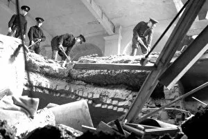 Clearing Collection: Blitz in London -- sub-fire station, Finsbury, WW2