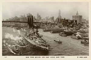 Brooklyn Bridge Fine Art Print Collection: Brooklyn Bridge over East River, New York City, USA