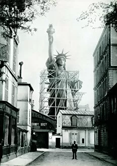 Related Images Mouse Mat Collection: Construction of the Statue of Liberty, Paris