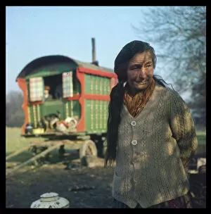 Gipsies Collection: Elderly Gypsy Woman