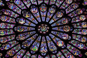 Religious Architecture Mouse Mat Collection: France. Paris. Notre Dame. Rose window