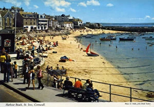 St Davids Canvas Print Collection: Harbour Beach, St Ives, Cornwall. Date: circa 1960s