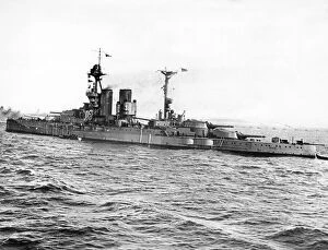 War Time Collection: HMS Valiant, British battleship, WW1