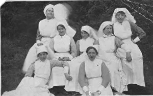 Nursing Photographic Print Collection: Informal group of seven nurses at Bradford War hospital