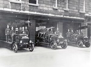 Firemen Collection: LCC-LFB Cannon Street fire station, City of London