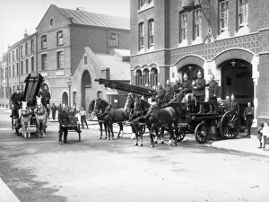 Wapping Collection: LCC-MFB Shadwell fire station, East London