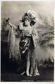 Pantomime Collection: Marie Loftus music hall dancer and singer 1857-1940