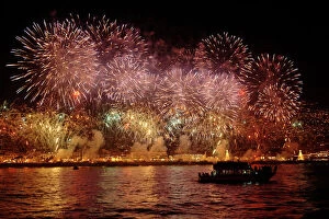 Posters Mouse Mat Collection: New Year fireworks, Funchal harbour, Madeira, Portugal