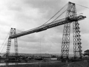 Newport Photographic Print Collection: Newport Bridge 1906