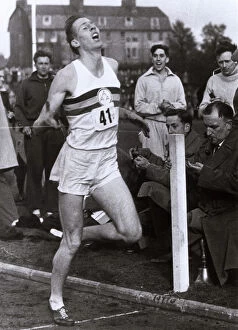 Barrier Collection: Roger Bannister - First sub-4 minute mile - Iffley Road