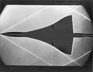 Concorde Collection: Schlieren photograph of a Concorde model in a wind tunnel